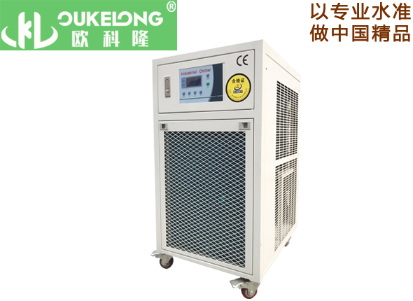 Cooling water machine for laser
